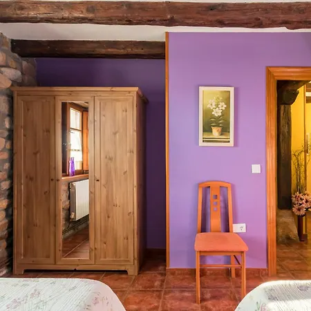 Juntana 1 Apartment *